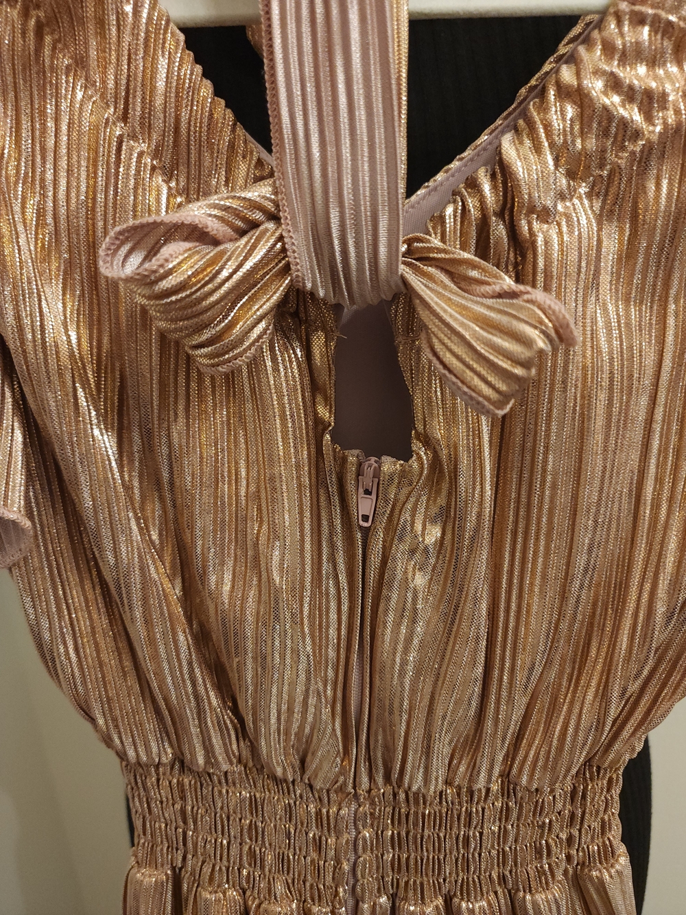 Metallic Gold Pleated Ruffle Dress - Picture 4 of 6